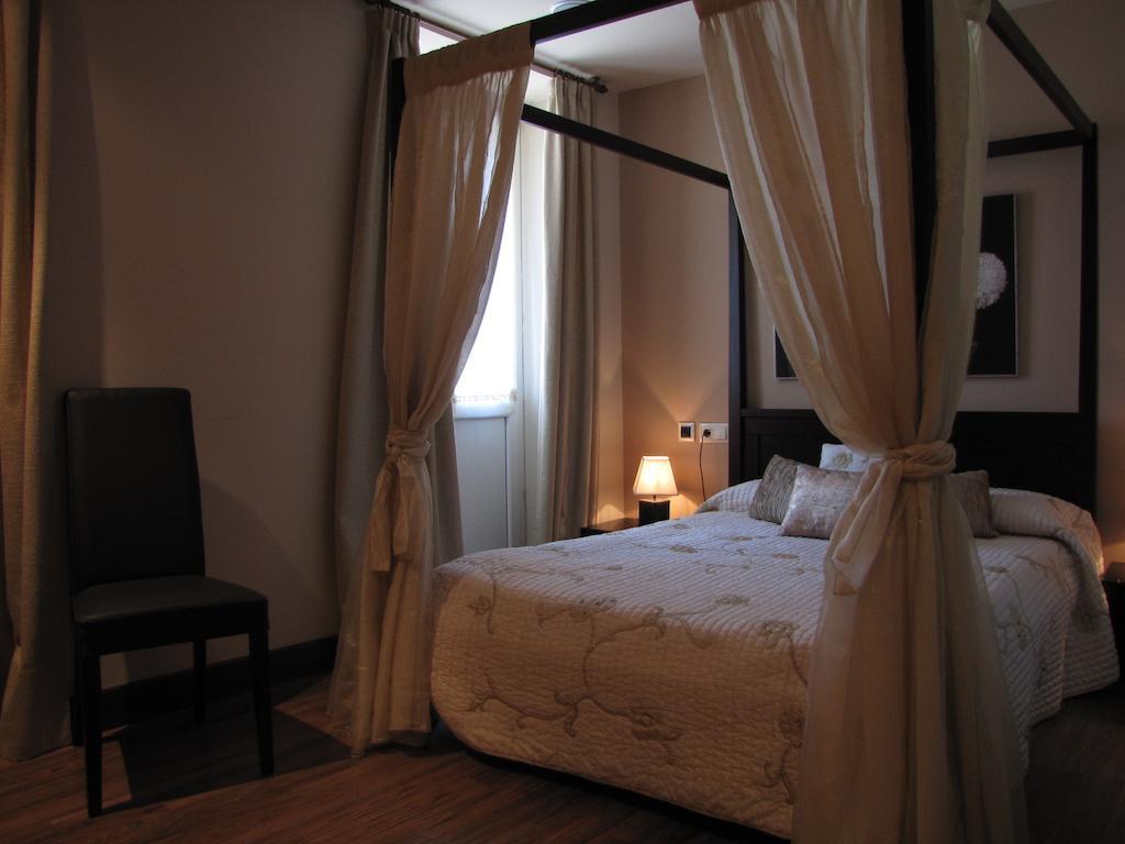 Hostal Beti-Jai Aoiz Habitación foto
